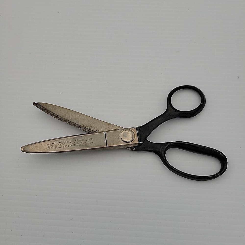 Vintage Wiss‎ Pinking Shears Model C Zig Zag Cut  9"